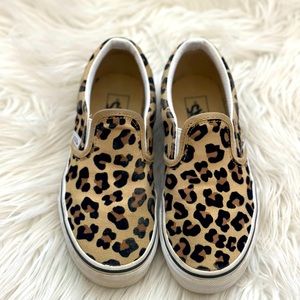 Slip on leopard Vans size 1